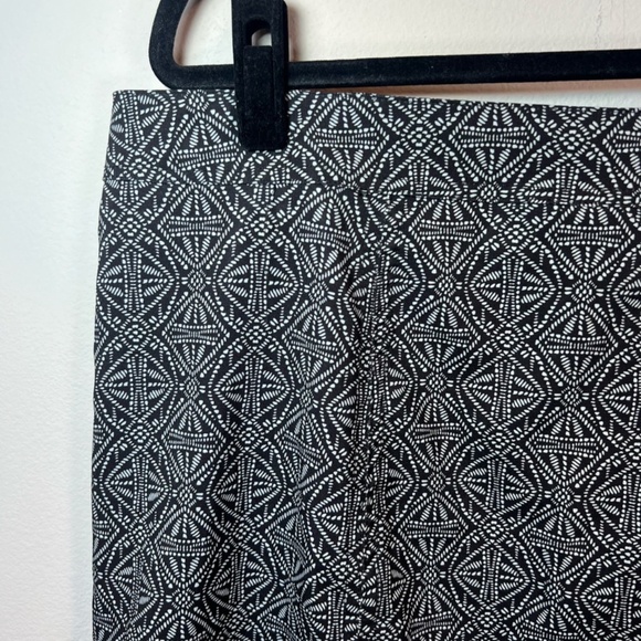 RipSkirt Hawaii Womens Wrap Skirt Black Pearl Batik Length 2 Swim Cover Up Sz XL - Picture 11 of 11